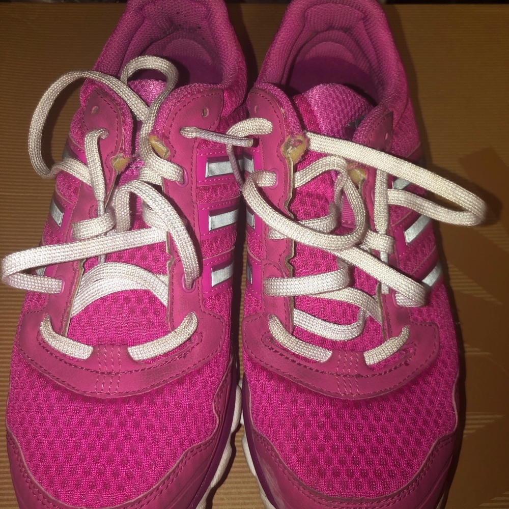 ADIDAS SNEAKERS